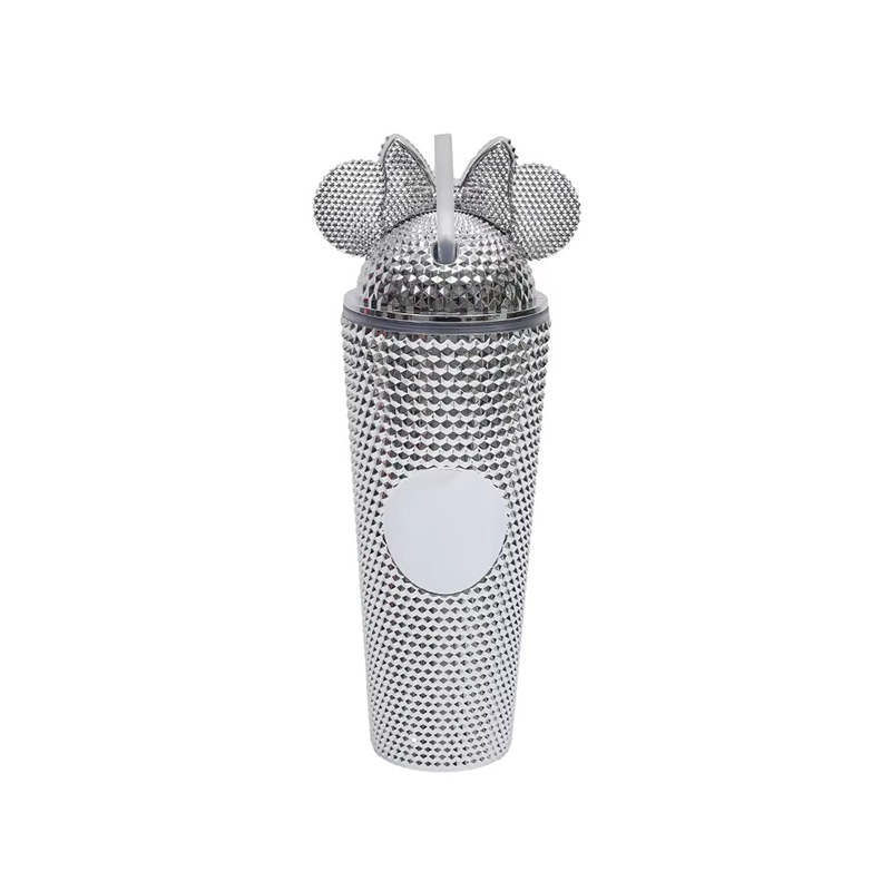 Diamond pattern plastic tumbler with bow